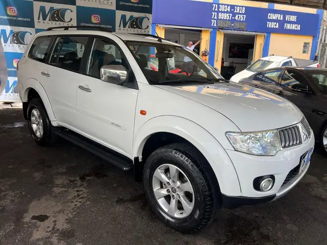 Carro Mitsubishi Pajero Dakar 2012 3.2 4WD (Aut)