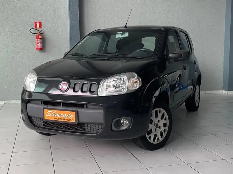 Fiat Uno Vivace 1.0 8V (Flex) 2p
