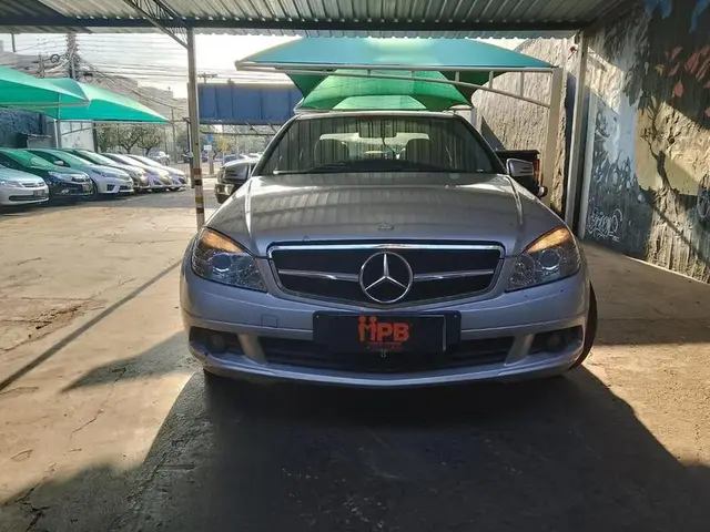 Carro Mercedes-Benz C 180  2011 CGI Kompressor Classic 1.6 16V Aut.