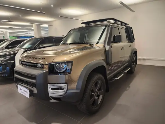 Carro Land Rover Defender 2022 Onçafari 110 2.0 SI4 (Aut)