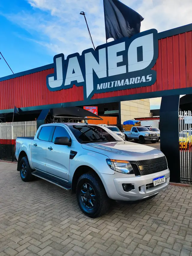 Carro Ford Ranger Cabine Dupla 2015 Ranger 3.2 TD 4x4 CD XLS