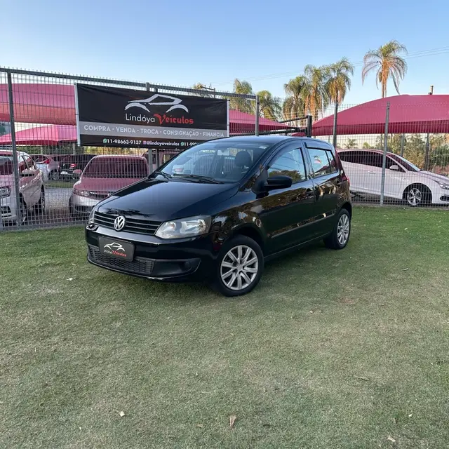 Carro Volkswagen Fox 2013 1.6 VHT (Flex)