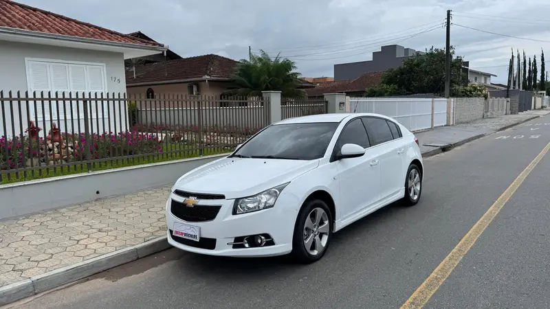 Chevrolet Cruze Sport6 LT 1.8 16V Ecotec (Aut) (Flex)