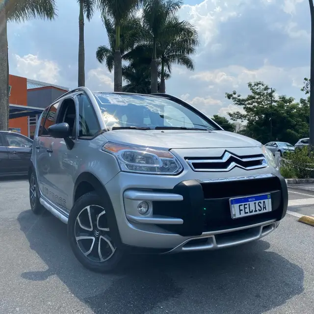 Carro Citroën Aircross 2012 GLX 1.6 Flex 16V 5p Mec.