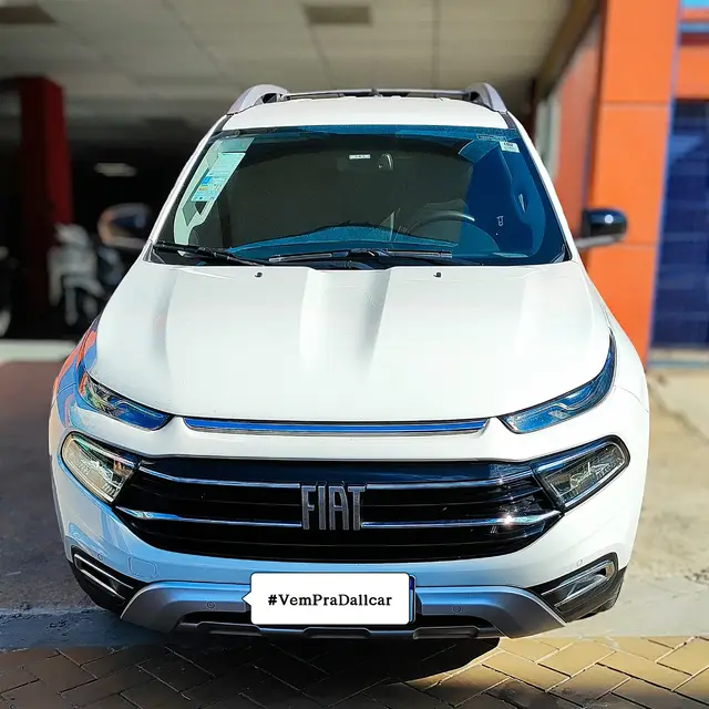 Carro Fiat Toro 2022 Volcano 1.3