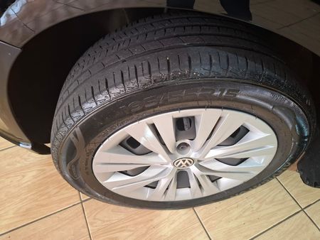 Voyage 1.0 MPI (Flex)