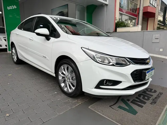Carro Chevrolet Cruze Sport6 2017 LT 1.4 16V Ecotec (Aut) (Flex)