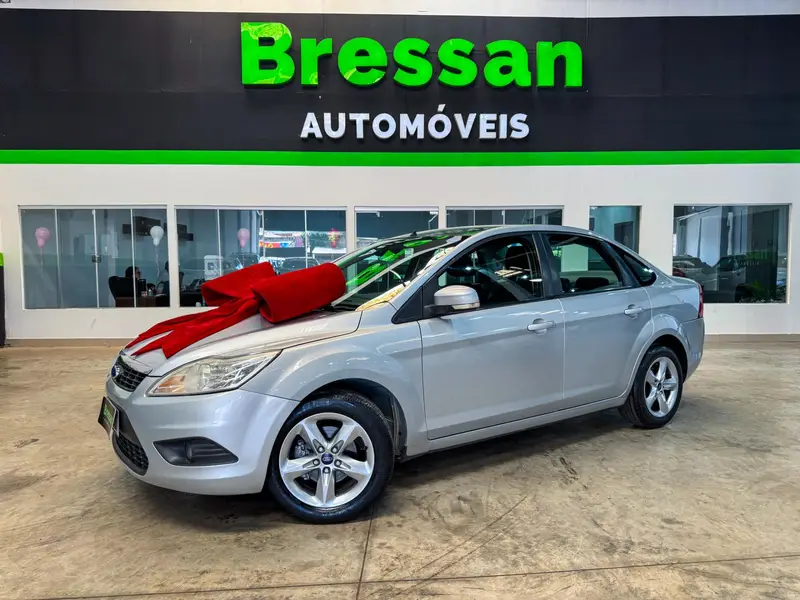 Ford Focus Sedan GLX 2.0 16V (Flex)