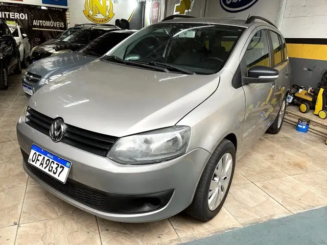 Carro Volkswagen SpaceFox 2012 Sportline 1.6 8V (Flex)