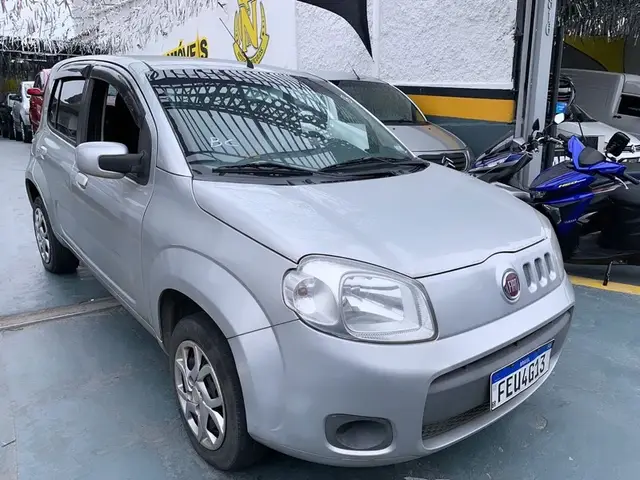 Carro Fiat Uno 2015 Way 1.4 8V (Flex) 4p