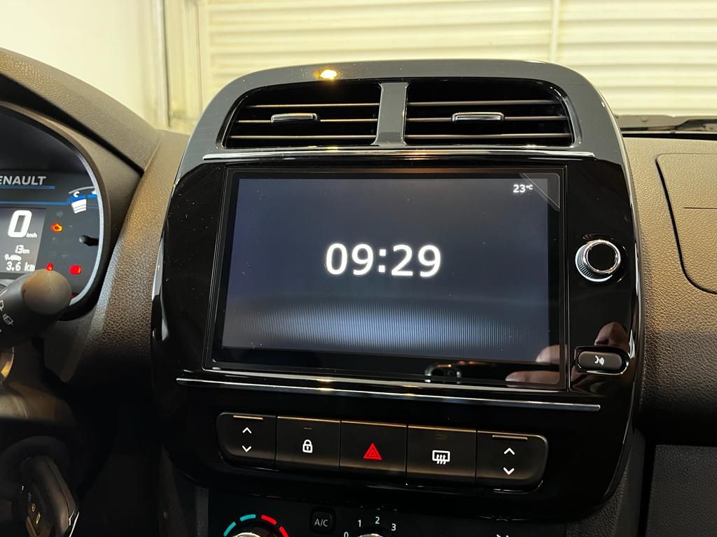 Kwid Intense 1.0
