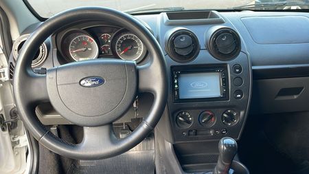 Fiesta Hatch 1.0 (Flex)