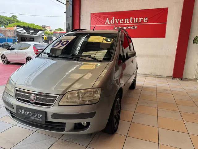Carro Fiat Idea 2009 ELX 1.4 (Flex)