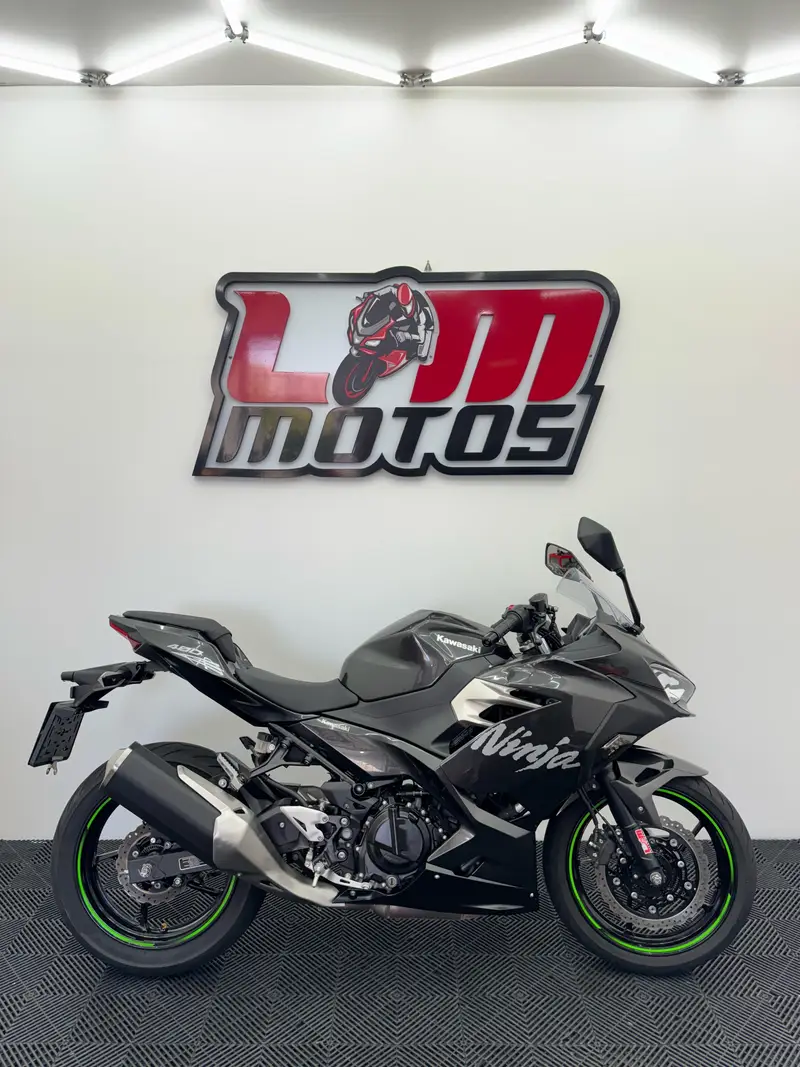 Kawasaki 400