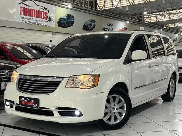 Carro Chrysler Town & Country 2012 Touring 3.6 (aut)