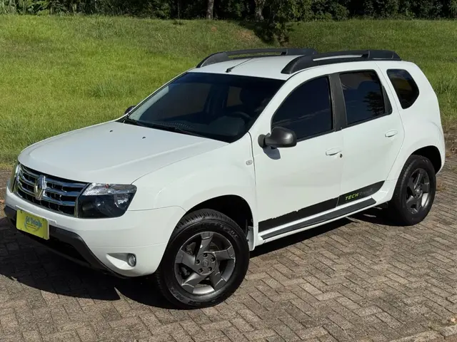 Carro Renault Duster 2015 2.0 16V Dynamique (Flex)