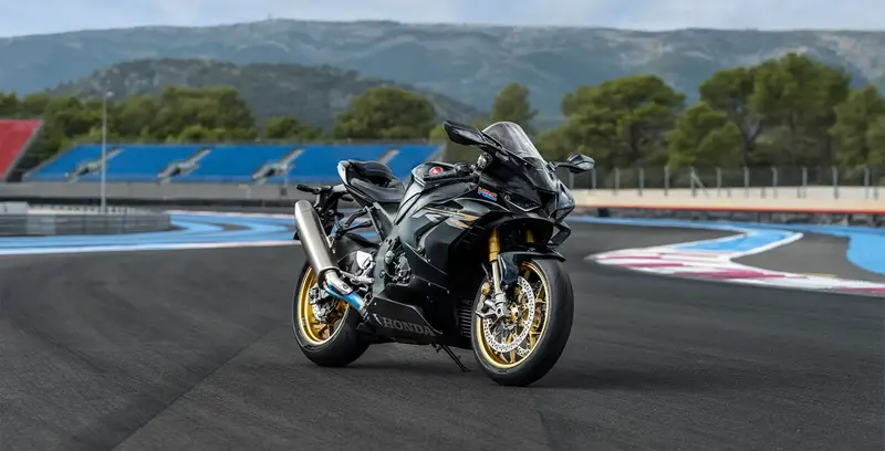 Honda CBR 1000RR-R Fireblade SP