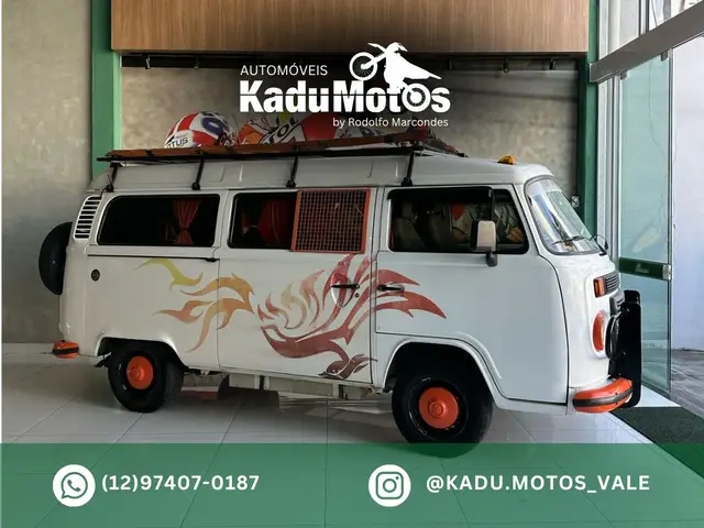 Carro Volkswagen Kombi 2011 Standard 1.4 (Flex)