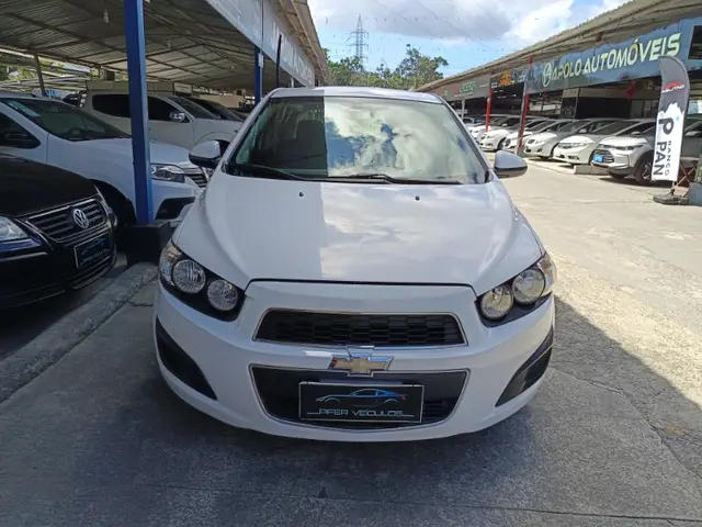 Carro Chevrolet Sonic 2013 Hatch LT 1.6 (Aut)