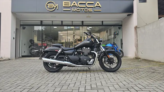 Carro Triumph Thunderbird 2014 1700 Storm (ABS)
