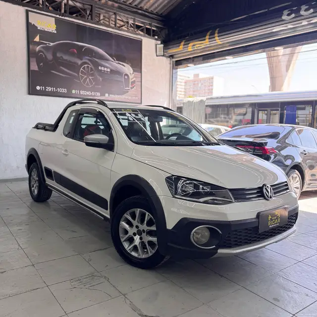 Carro Volkswagen Saveiro 2015 Cross 1.6 16v MSI CE (Flex)