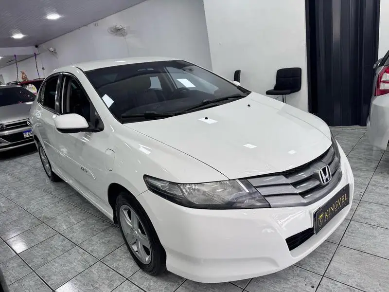 Honda City LX 1.5 16V (flex)