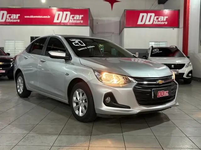 Carro Chevrolet Onix Plus 2020 1.0 LTZ Turbo (Flex)