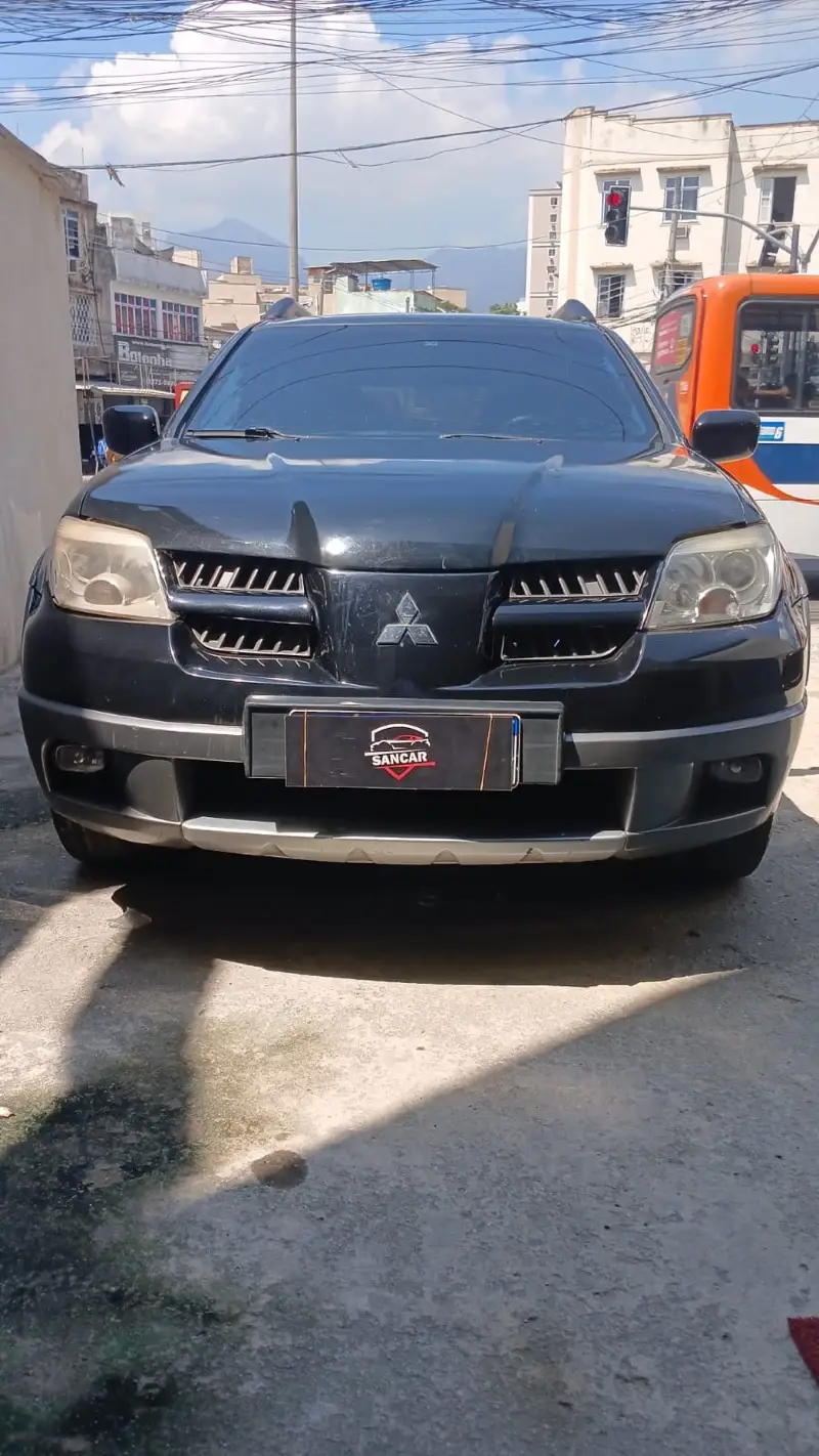 Mitsubishi Airtrek 4x4 2.4 16V (aut)