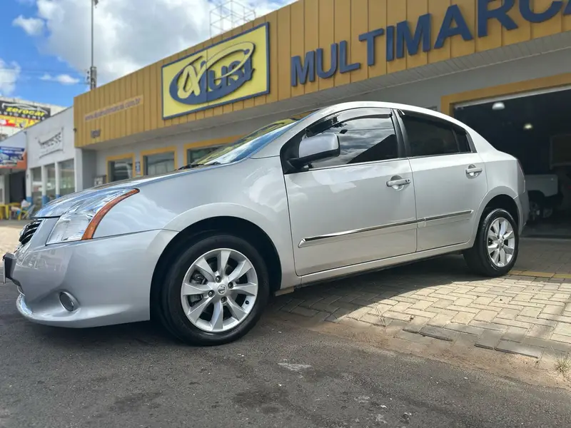 Nissan Sentra S 2.0 16V CVT (flex)