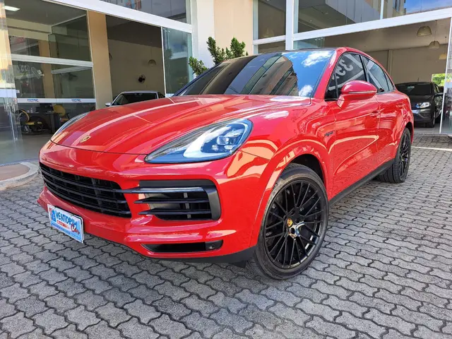 Carro Porsche Cayenne Coupé 2021  S V6 3.0 E-Hybrid AWD (Aut)