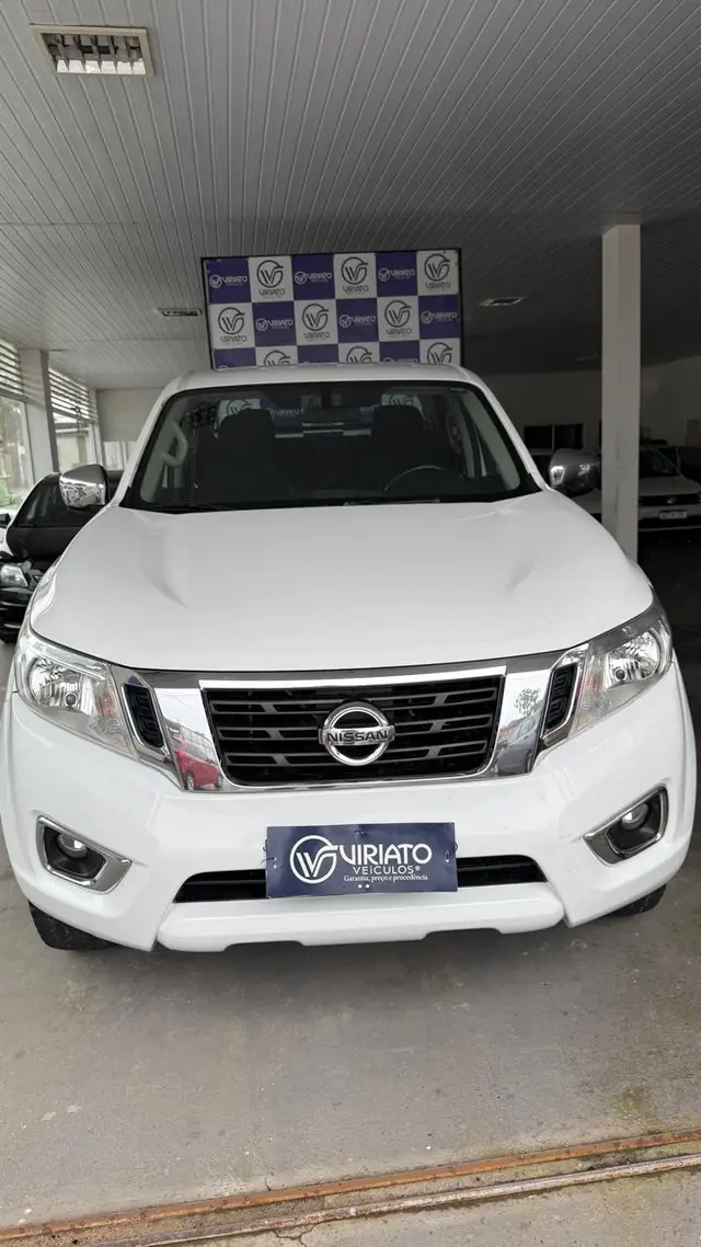 Carro Nissan Frontier 2018 2.3 TD CD SE 4x4 (Aut)