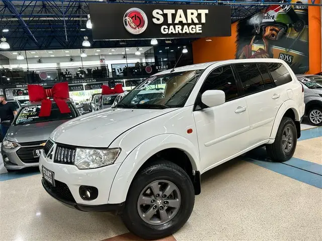 Carro Mitsubishi Pajero Dakar 2013 3.2 4WD