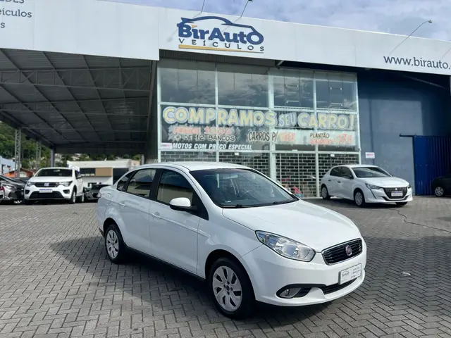 Carro Fiat Grand Siena 2017 Evo Attractive 1.4 8V (Flex)