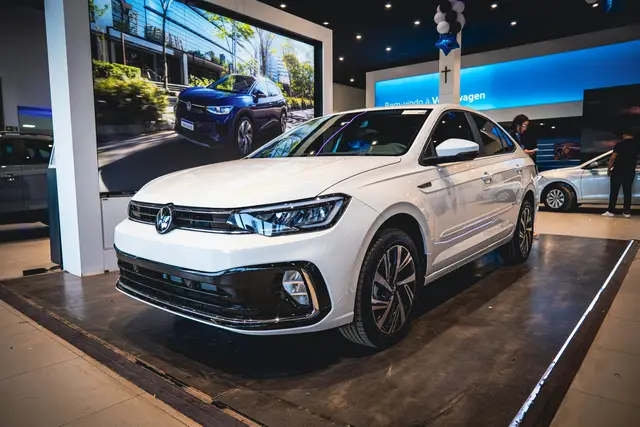 Carro Volkswagen Virtus 2025 Highline 1.0 200 TSI