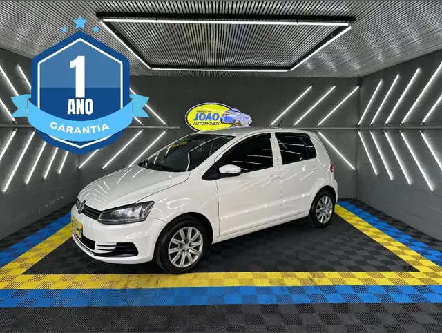 Carro Volkswagen Fox 2016 1.0 MPI Trendline (Flex)