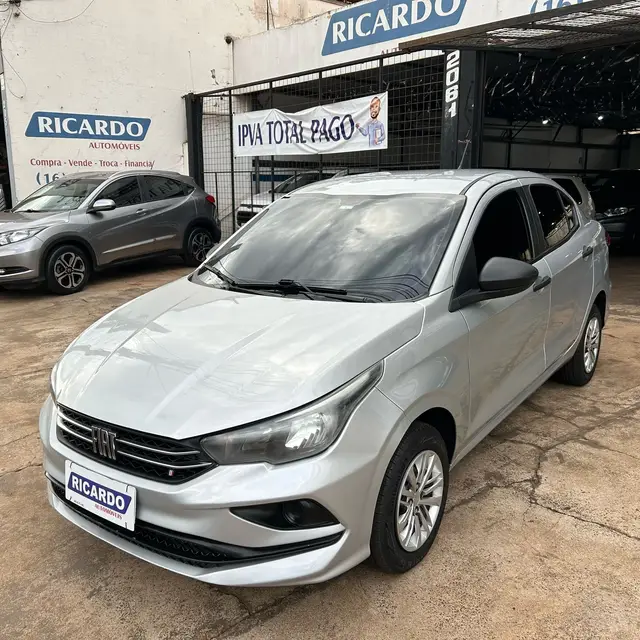 Carro Fiat Cronos 2023 1.0 (Flex) MT