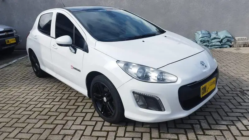 Peugeot 308 Allure 2.0 16v (Flex) (Aut)