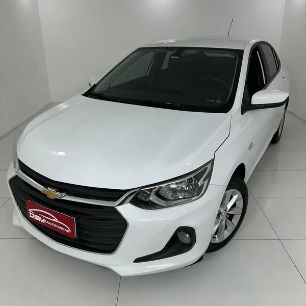 Carro Chevrolet Onix Plus 2022 1.0 LT (Flex)