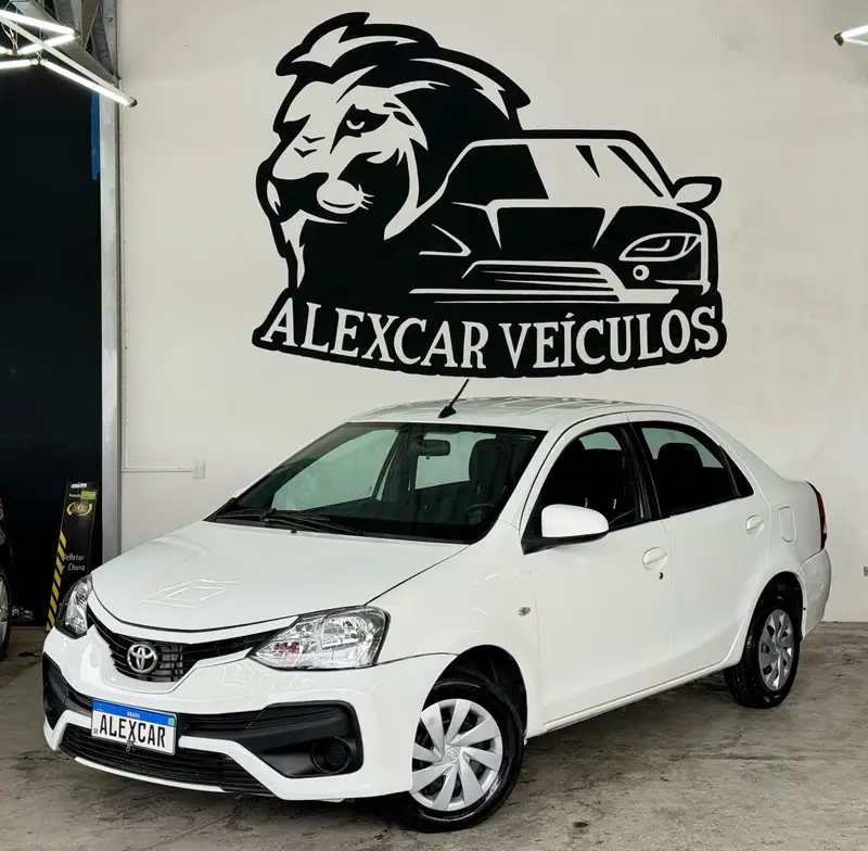 Toyota Etios Sedan XS 1.5 (Aut) (Flex)