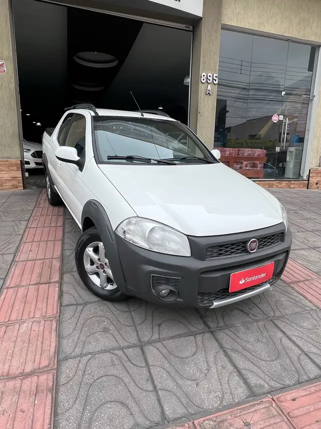 Carro Fiat Strada 2018 Hard Working 1.4 (Flex) (Cabine Dupla)