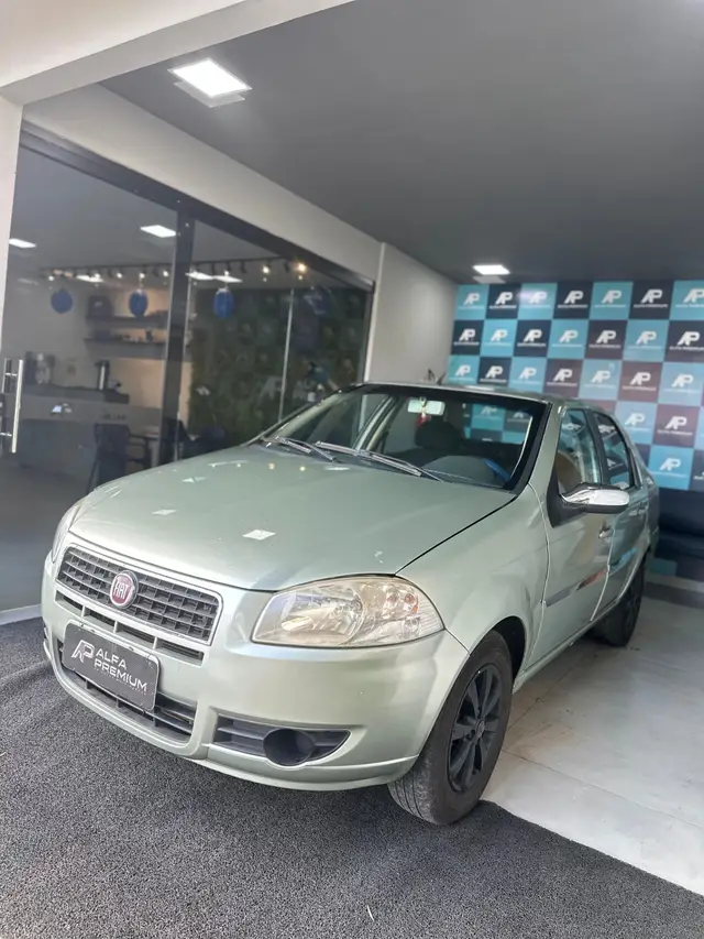 Carro Fiat Siena 2011 Celebration 1.0 Fire Flex 8V 4p