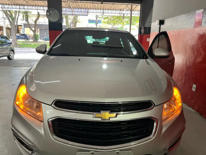 Chevrolet Cruze Sport6 LT 1.8 16V Ecotec (Flex)