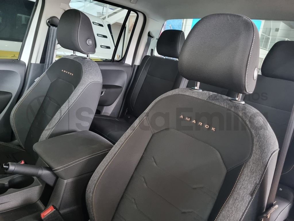 Amarok Comfortline 3.0 V6 CD 4x4 TDi (Aut)
