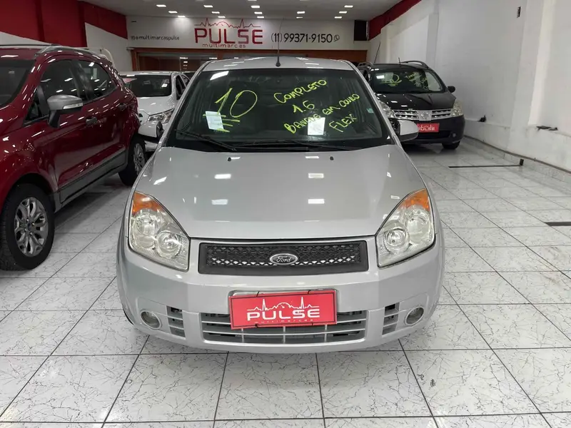 Ford Fiesta Sedan 1.6 (Flex)