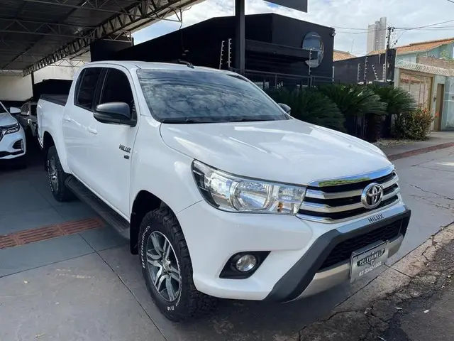 Carro Toyota Hilux Cabine Dupla 2018 Hilux 2.7 SR CD 4x2 (Flex)