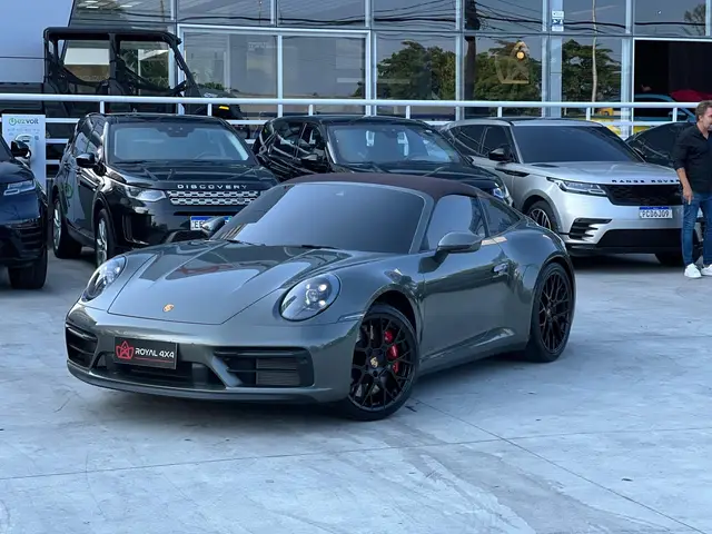 Carro Porsche 911 2023 Targa 4 GTS 3.0