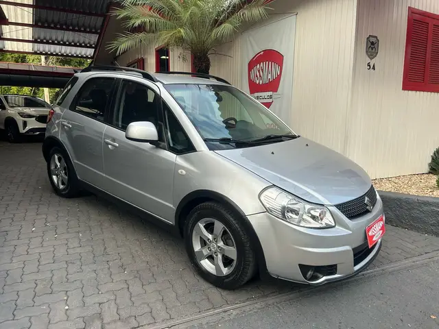 Carro Suzuki SX4 2010 2.0 16V