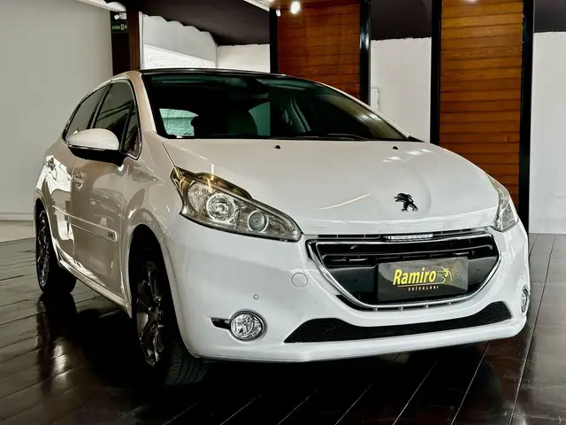Carro Peugeot 208 2016 Griffe 1.6 16V (Flex) (Aut)