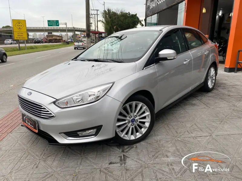 Ford Focus Sedan Titanium Plus 2.0 PowerShift (Aut)