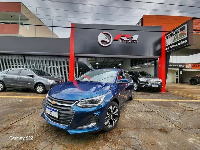 Carro Chevrolet Onix Plus 2023 Premier 1.0 Turbo (Aut.)